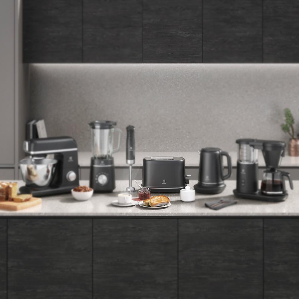 Torradeira Elétrica Electrolux Inox Preta Expert