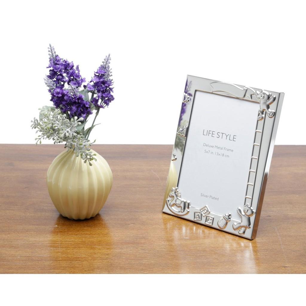 Porta-retrato em aço baby prateado 13x18cm