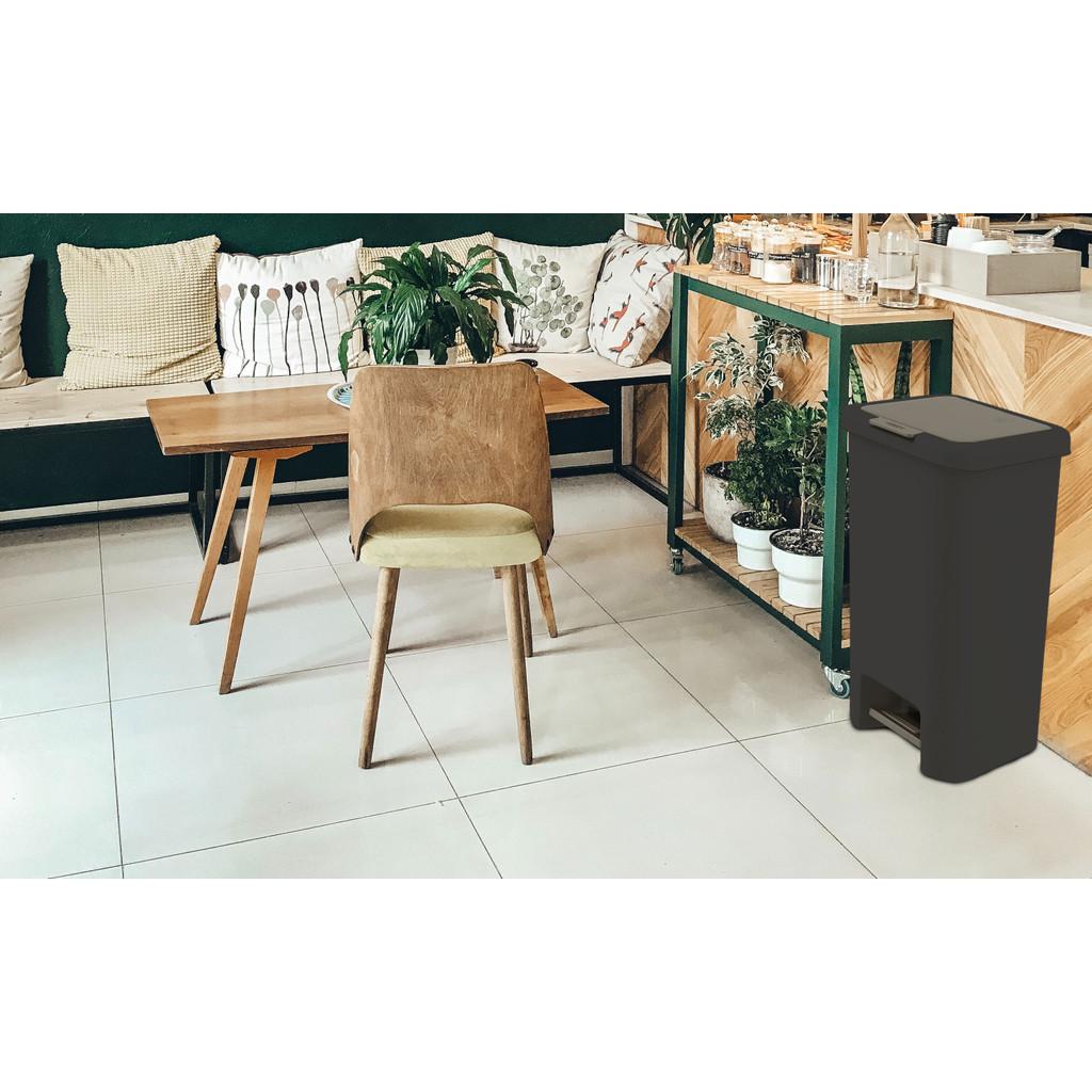 Lixeira com Pedal 20 L Double Coza 34,2 x 25 x 43,5 cm - Preta