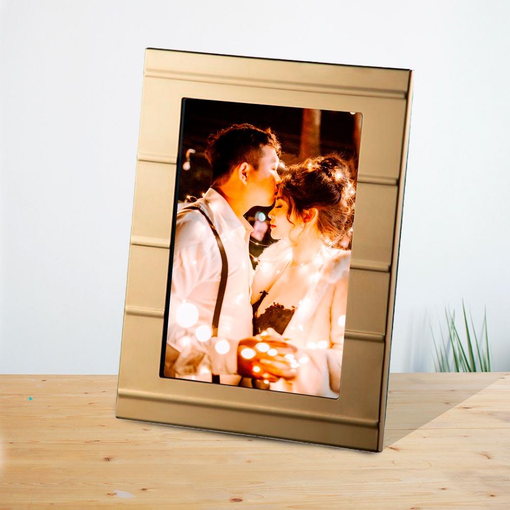 Porta retrato Carrara friso Velvet ouro 24K Designer Studio Riva 15x21