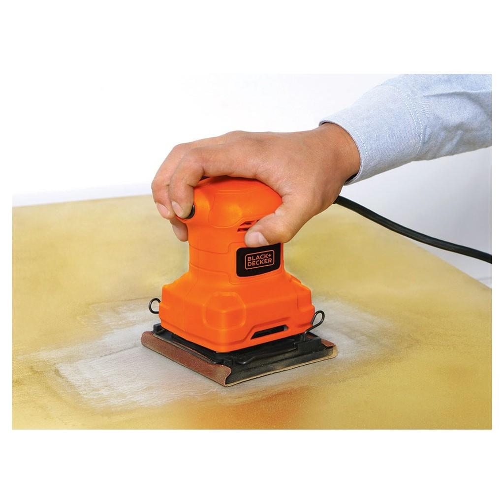 Lixadeira Orbital BLACK+DECKER de 200W 1/4´´ de Lixa 220V