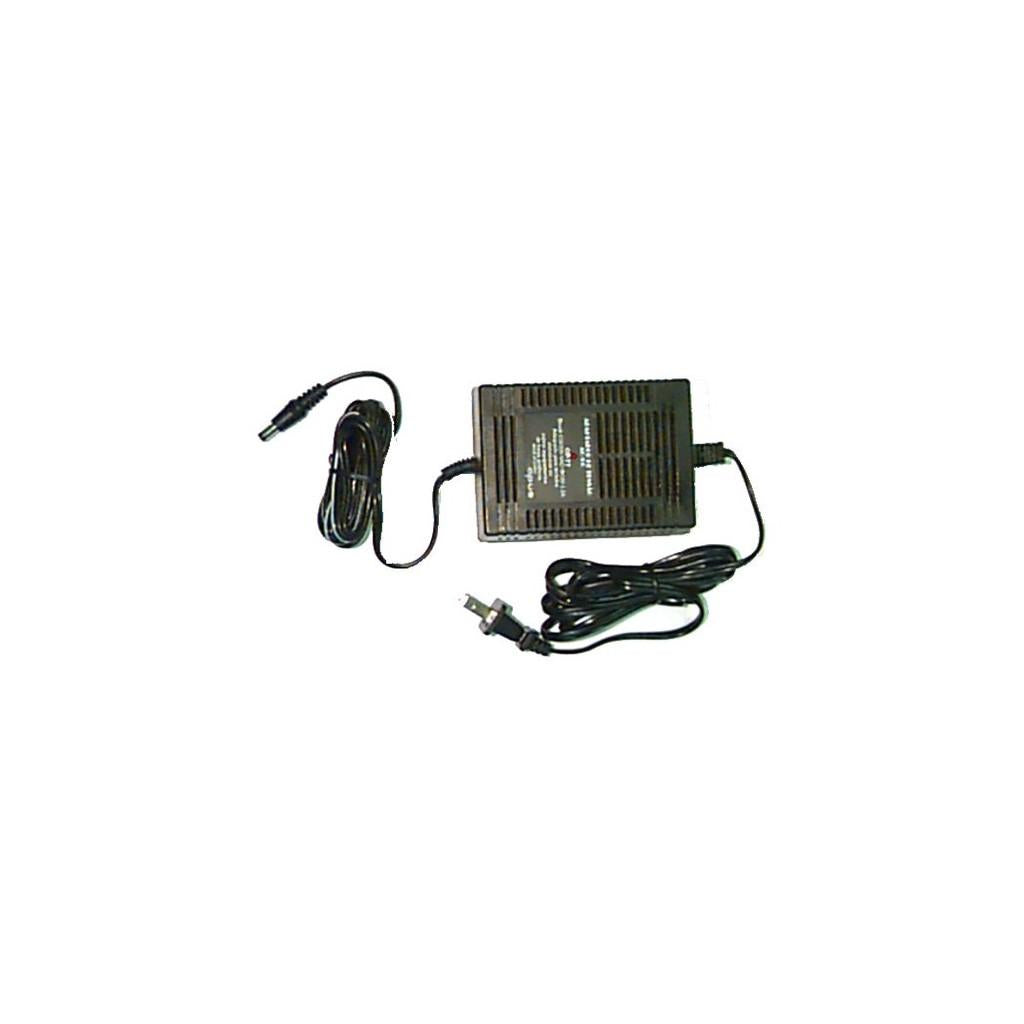 Eliminador de pilhas 1.500 mA - AC bivolt / DC 12 V