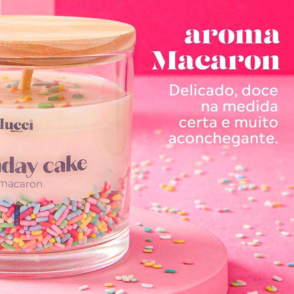 Vela Decorativa Aromática Birthday Cake Vidro Com Tampa 250g